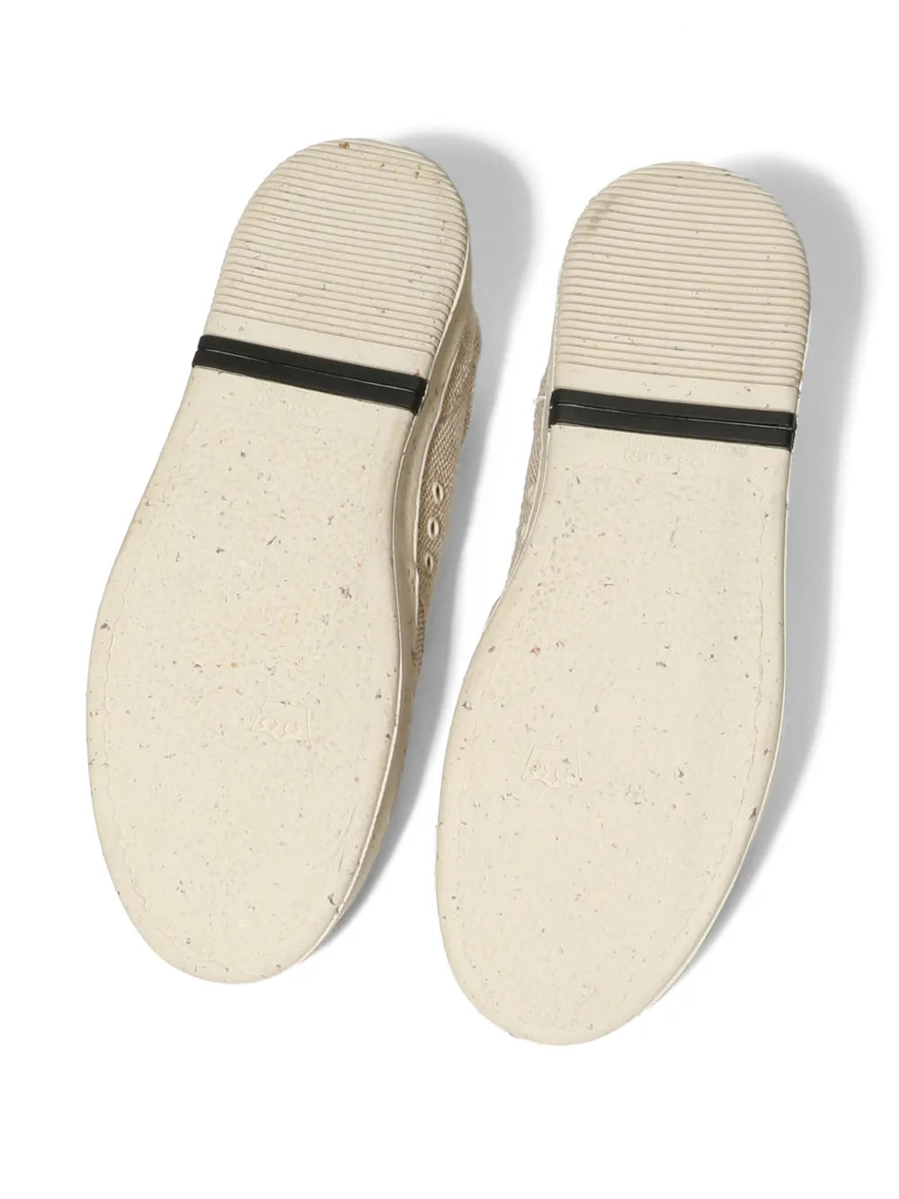 Osklen beige jute sneakers outsoles with textured rubber bottom