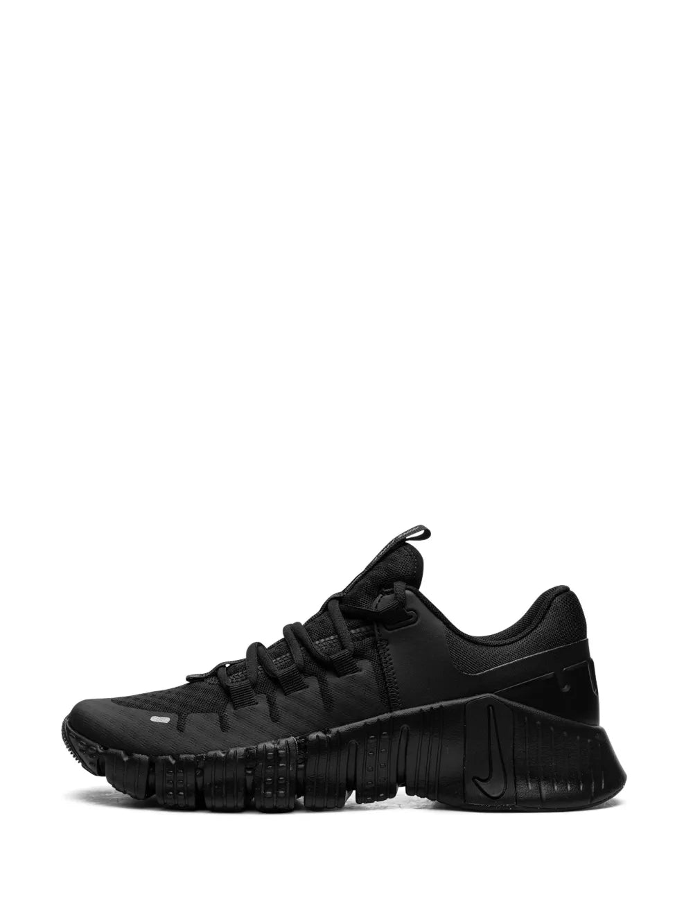 Nike Free Metcon 5 black lace-up training shoe, front-side view with swoosh
