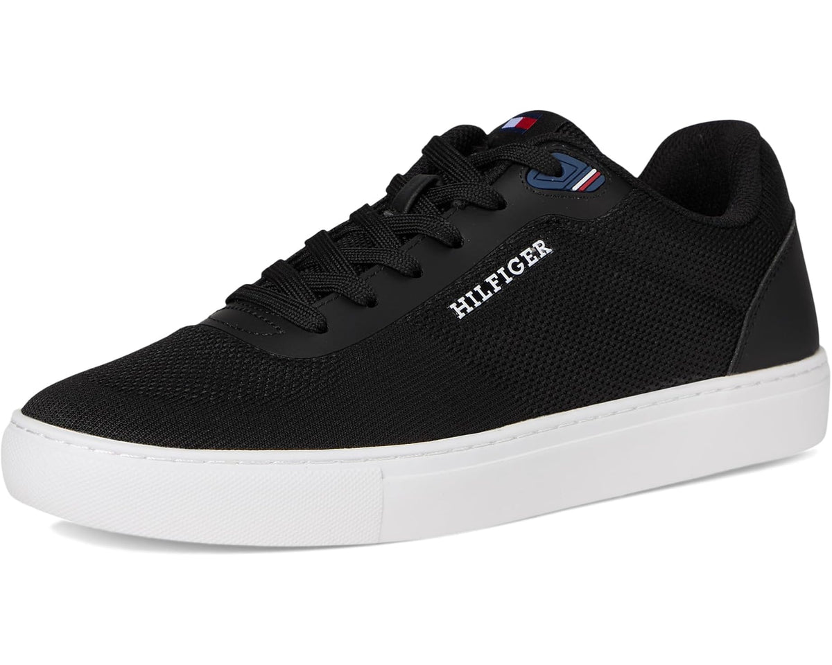 Men's black Tommy Hilfiger Bero sneakers with low profile and lace-up closure