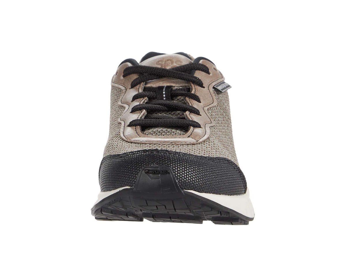 Men's lace-up running sneaker with pebble upper, black toe panel, white midsole