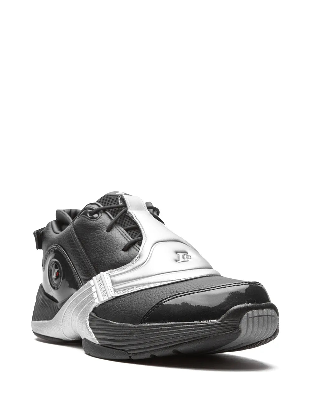 Black and silver low-top sneaker, lace-up with side stripe and cushioned tongue