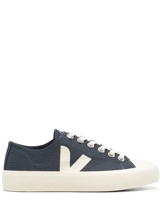 Navy ripstop low-top sneakers with white V logo, lace-up and off-white sole