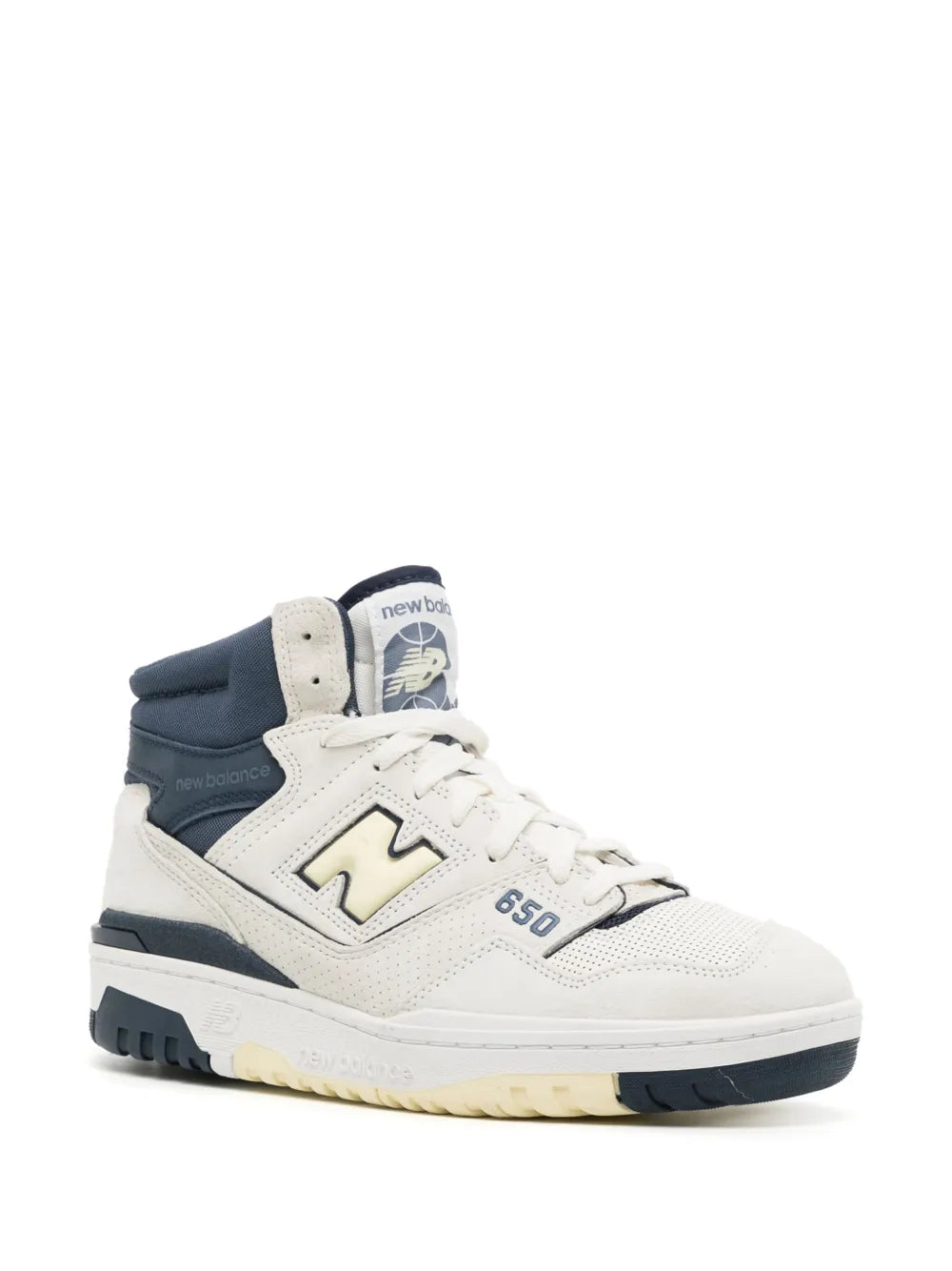 High-top sneakers off-white leather with navy heel, lace-up, 650 logo detail