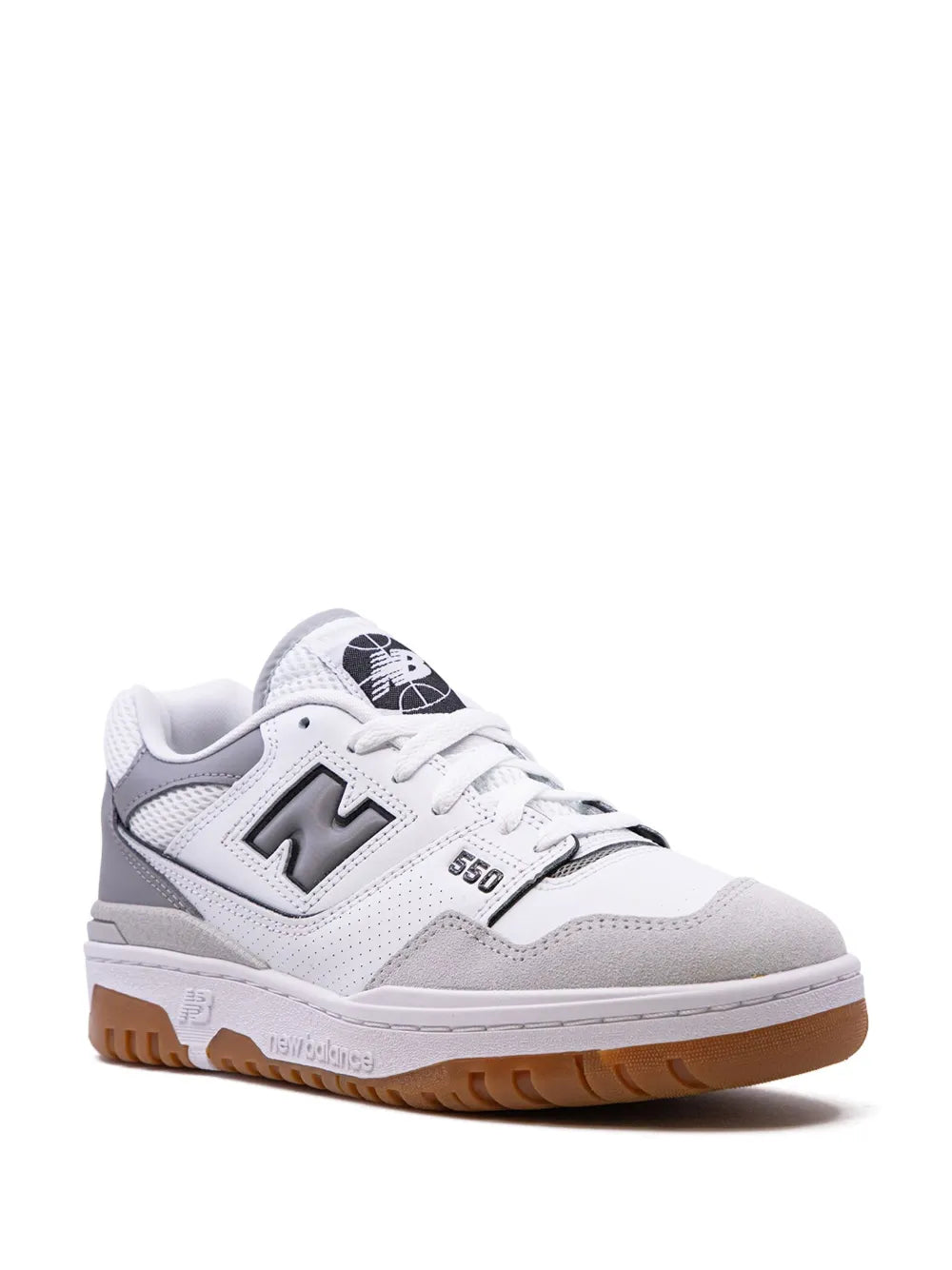 Low-top sneaker in white and light grey, side N logo and 550 text