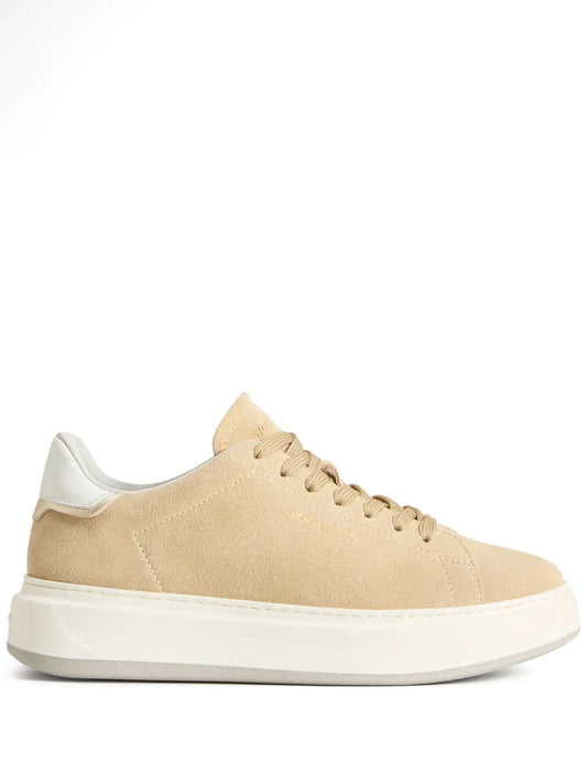 Beige suede low-top sneakers with lace-up and white rubber sole