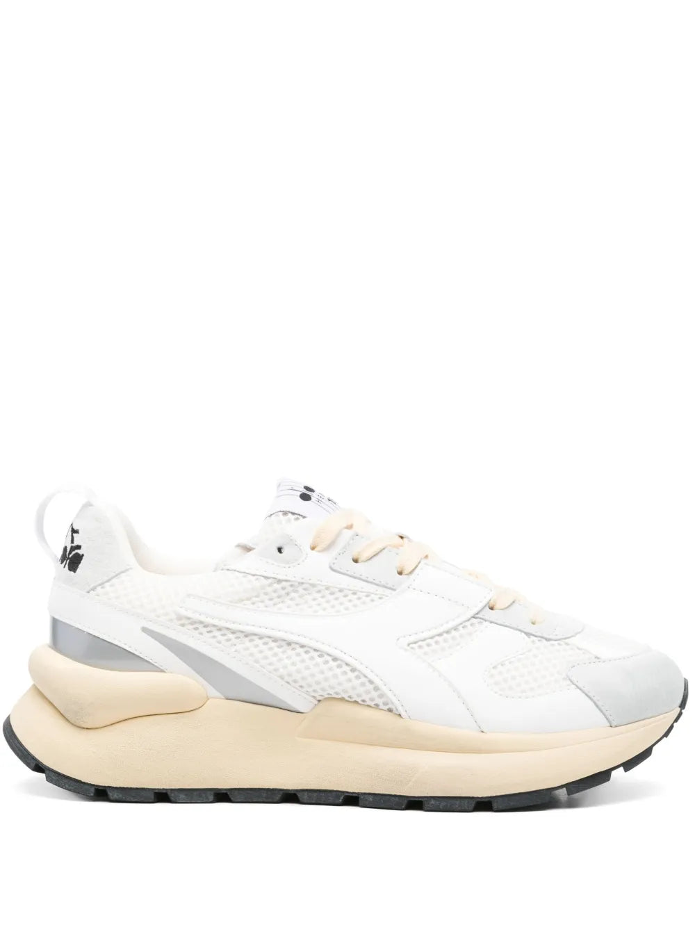 Diadora Mercury Elite urban sneakers in white and grey with lace-up design