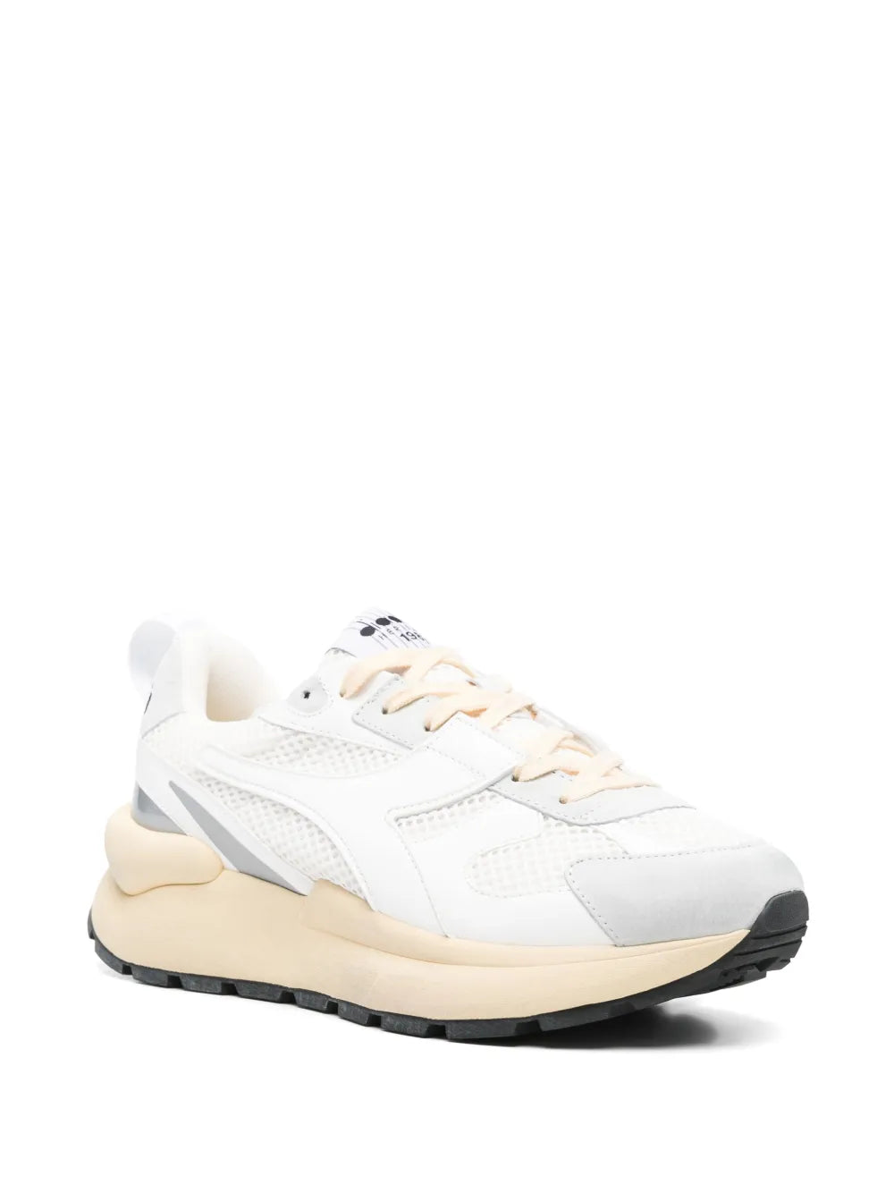 Diadora Mercury Elite sneakers, side view, white mesh with beige midsole