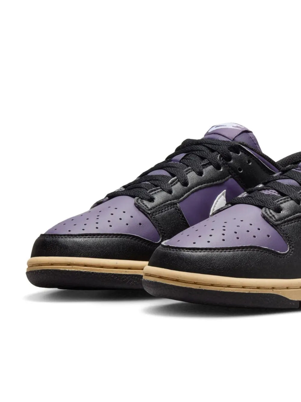 Low-top sneakers, black and purple panels with white swoosh, lace-up, gum sole