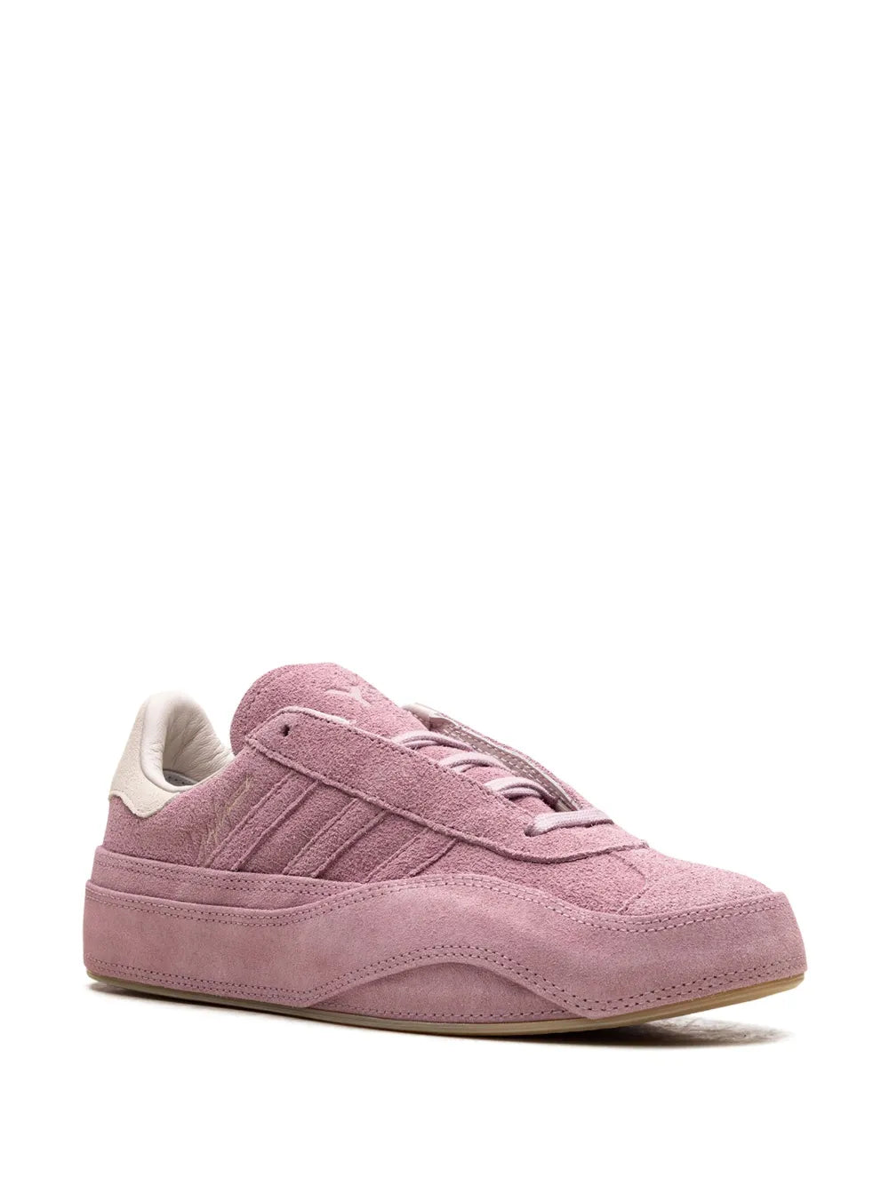 Y-3 Gazelle sneaker side view in mauve suede, lace-up with off-white heel collar