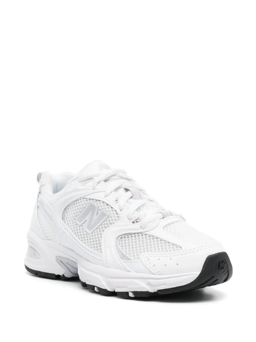 White New Balance 530 sneakers, lace-up mesh upper with N logo and cushioned sole
