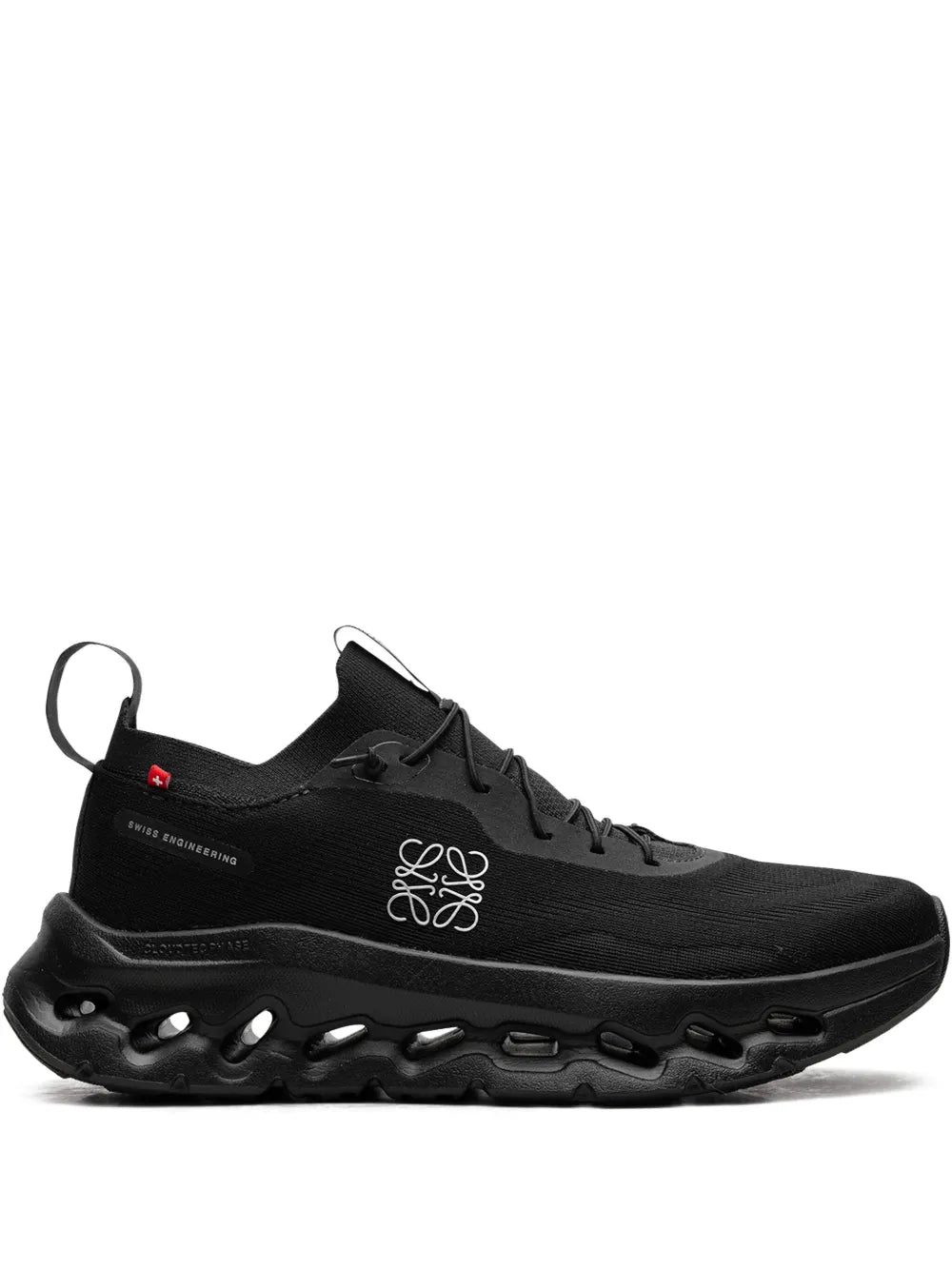 Black On Running Cloudtilt lace-up sneaker with side logo and CloudTec cushioning