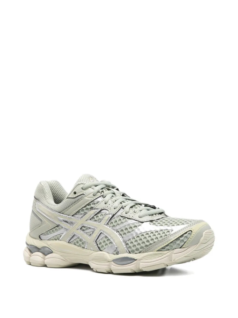 Asics Gel-Cumulus 16 sneakers, side view in light gray mesh with pale green overlays