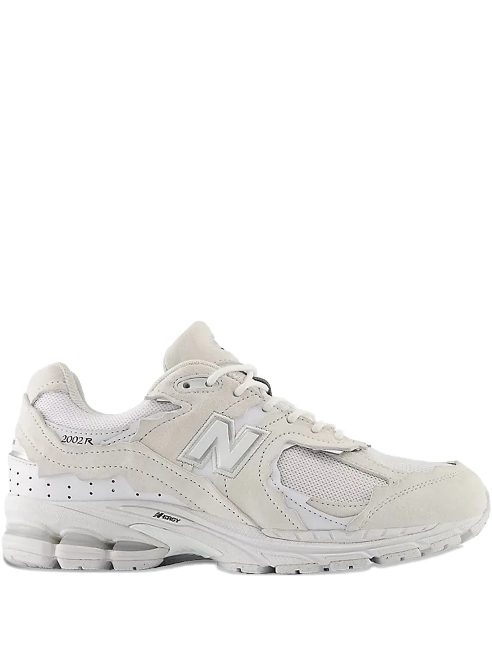 White New Balance 2002Dx lace-up sneakers with N logo and cushioned sole