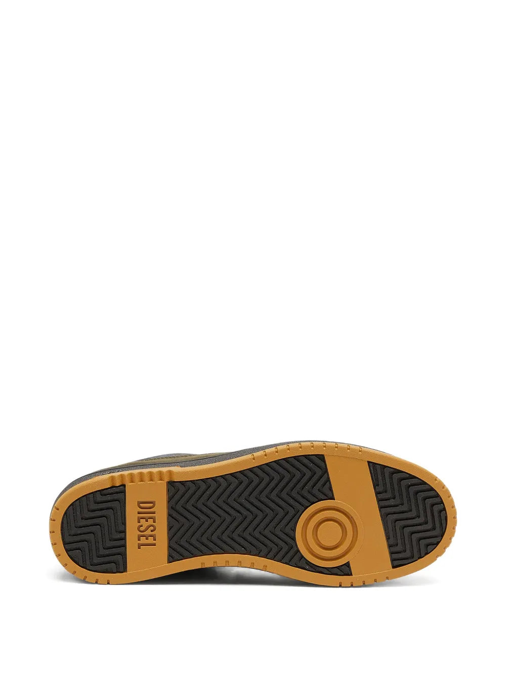 Low-top sneaker outsole with zigzag tread and Diesel logo on rubber