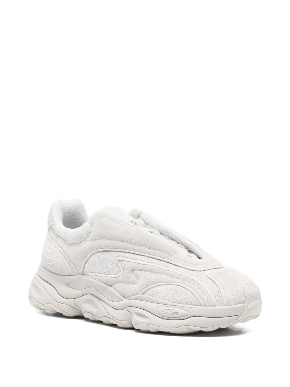 Light grey Satellite Neo Runner sneakers, angled side view with textured panels