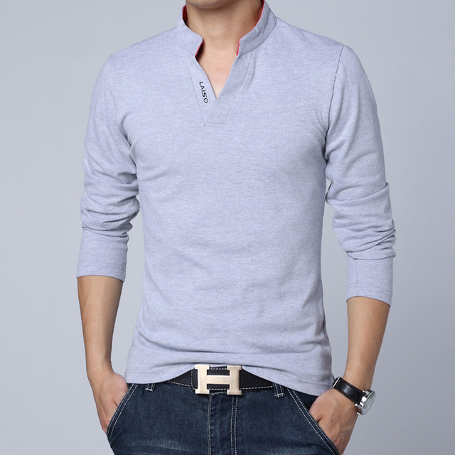 Men's light grey V-neck long-sleeve shirt with three-button placket