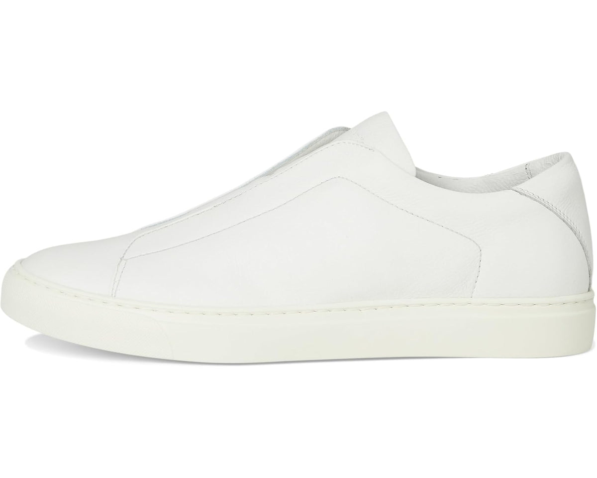 White low-top slip-on sneaker with smooth leather upper and side panel stitch