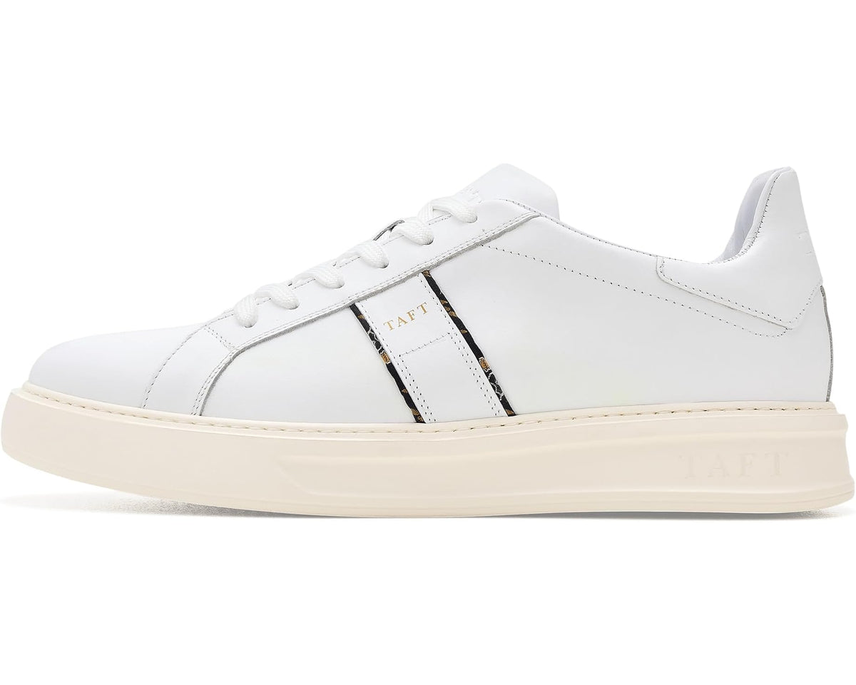 White low-top lace-up sneaker with striped side accent and padded tongue