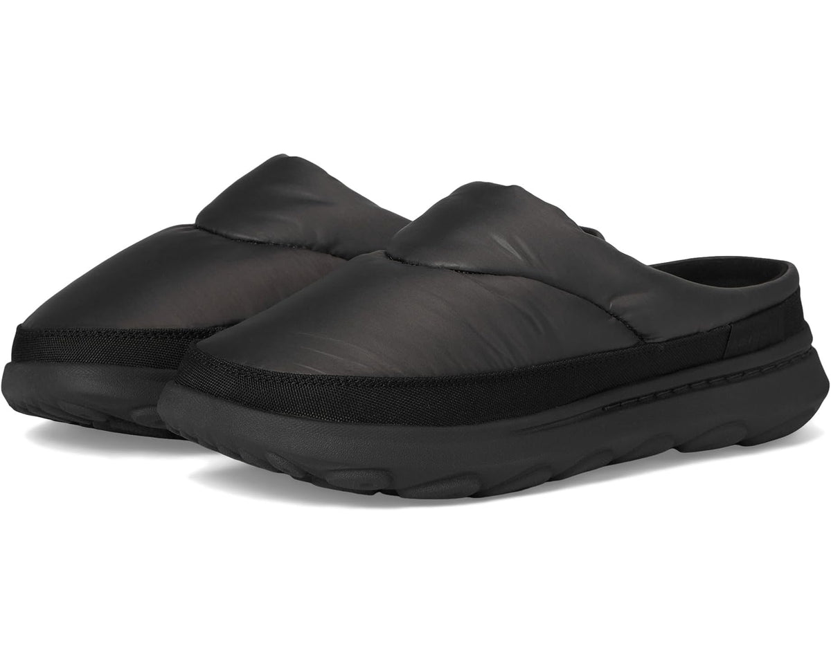 Black quilted men's slide moc with cushioned sole