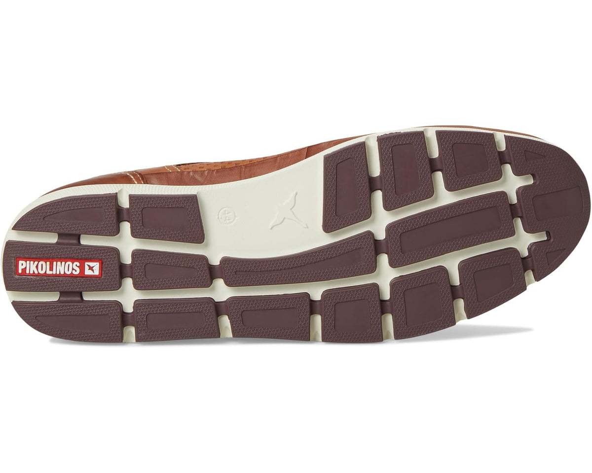 Men's PIKOLINOS sneaker outsole with grid tread and light-and-dark rubber sections