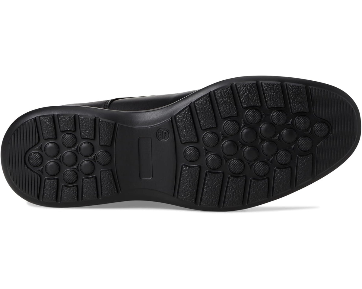 Black rubber outsole for men's lace-up oxford shoe with textured grip tread