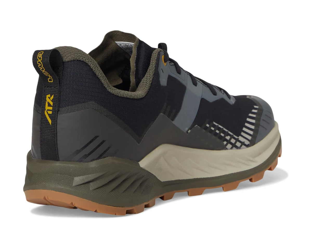 Men's trail running shoe heel view, padded collar and cushioned midsole