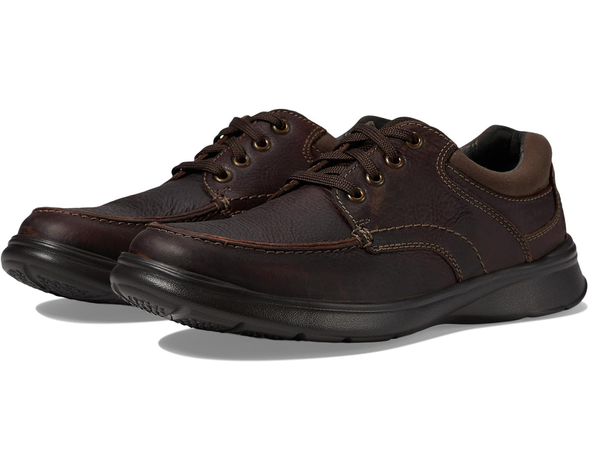 Clarks men’s brown oily leather lace-up shoe with rubber sole and stitched detailing