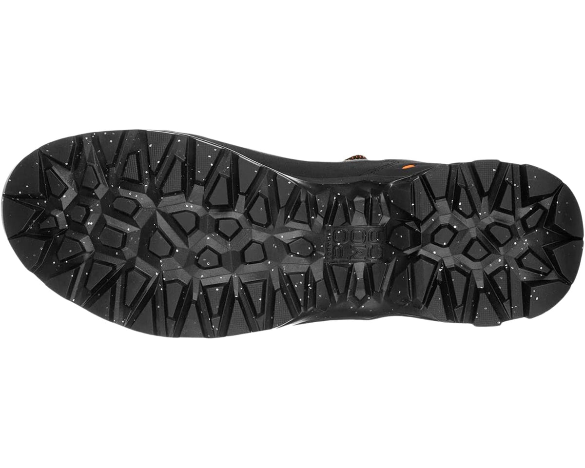 Men's mid winter hiking boots rubber tread outsole, black with textured traction