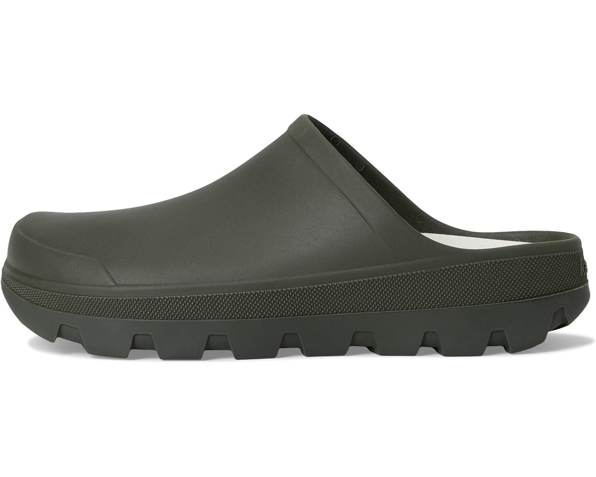 Women's Kamik slip-on clogs, dark olive smooth upper and lugged platform sole