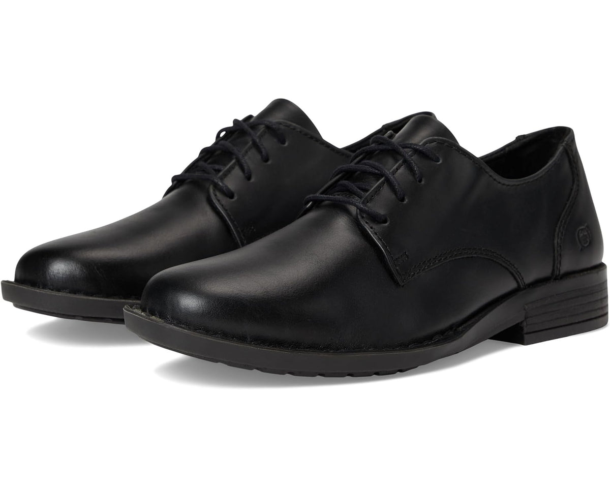Men's black lace-up Oxford shoes with smooth leather upper and rubber sole.