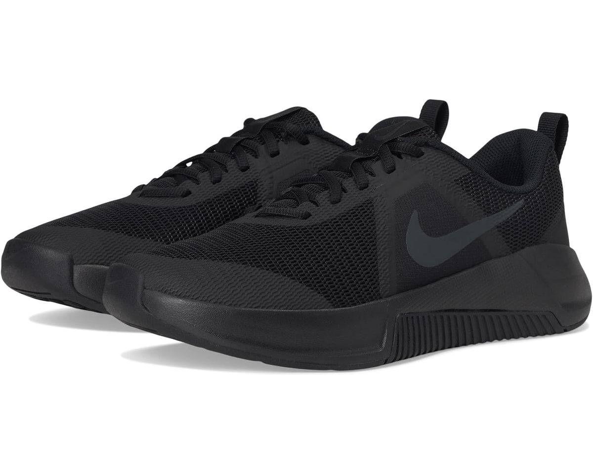 Men's black Nike training sneaker with mesh upper and lace-up closure