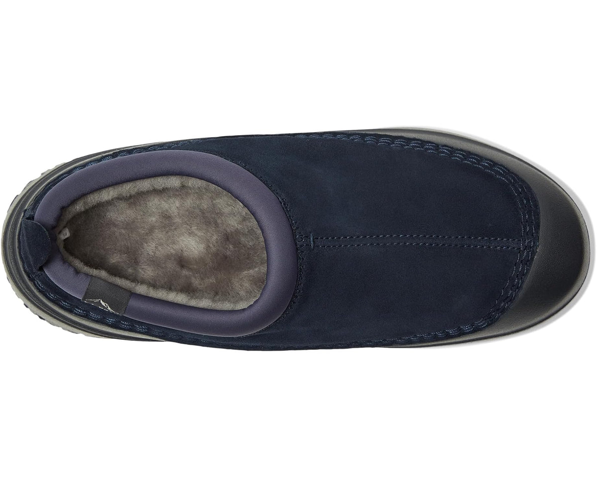 Men's navy slippers showing open collar with gray fleece lining