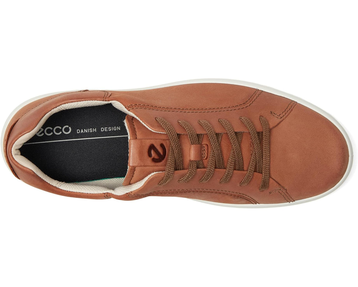 ECCO men's sneakers in mink suede with lace eyelets and textile-lined collar
