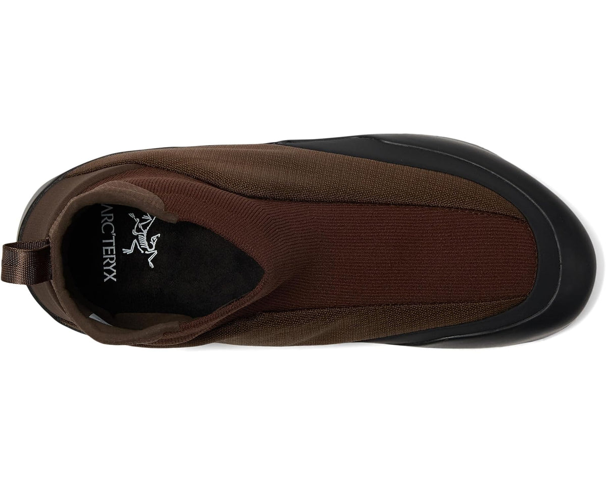 Carob and brown insulated slip-on boots with inner brand logo and black trim