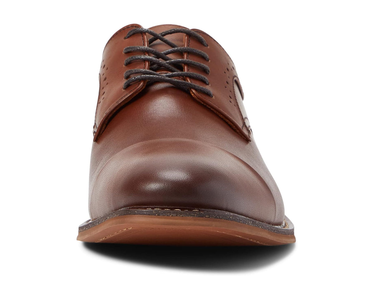 Men's cap-toe oxford shoes, chocolate brown leather, lace-up front with brogue holes
