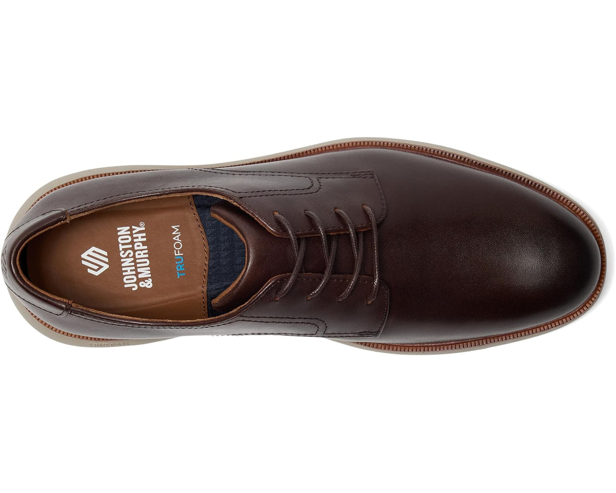 Men's mahogany leather lace-up oxford, plain toe, visible stitching and outsole