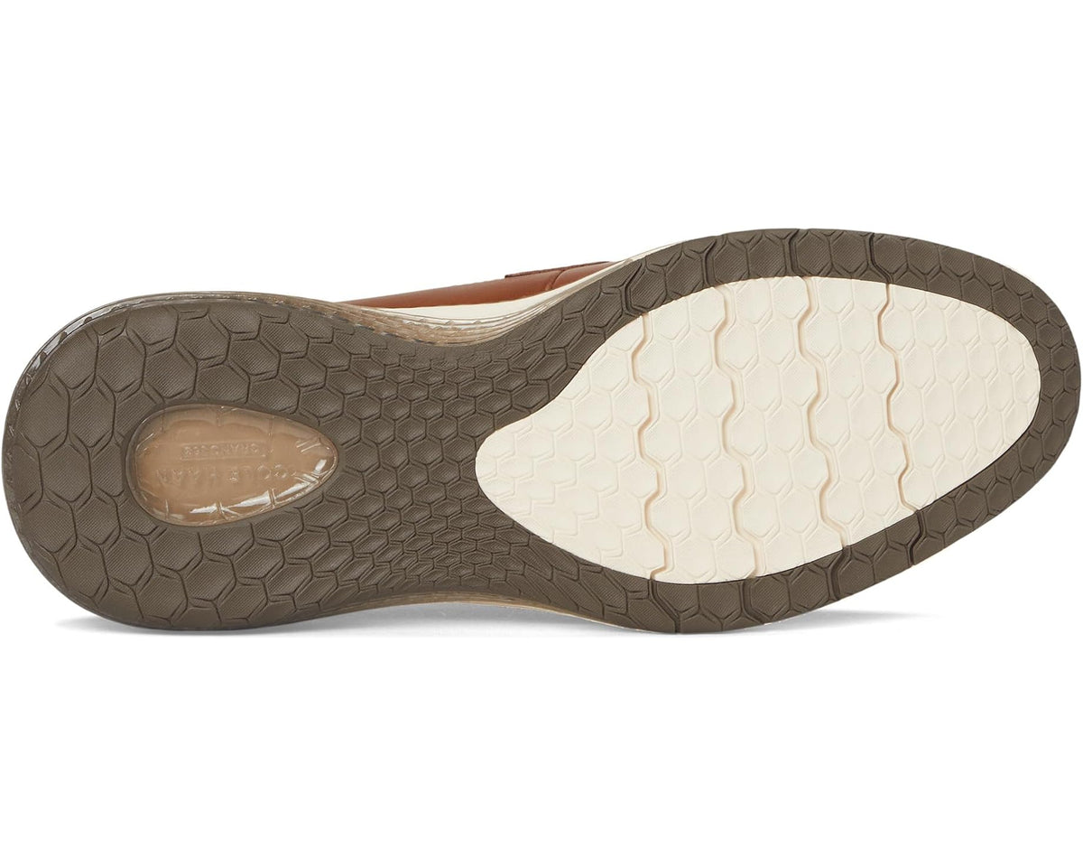 Men's loafer rubber outsole with grippy tread pattern and contrasting light panel