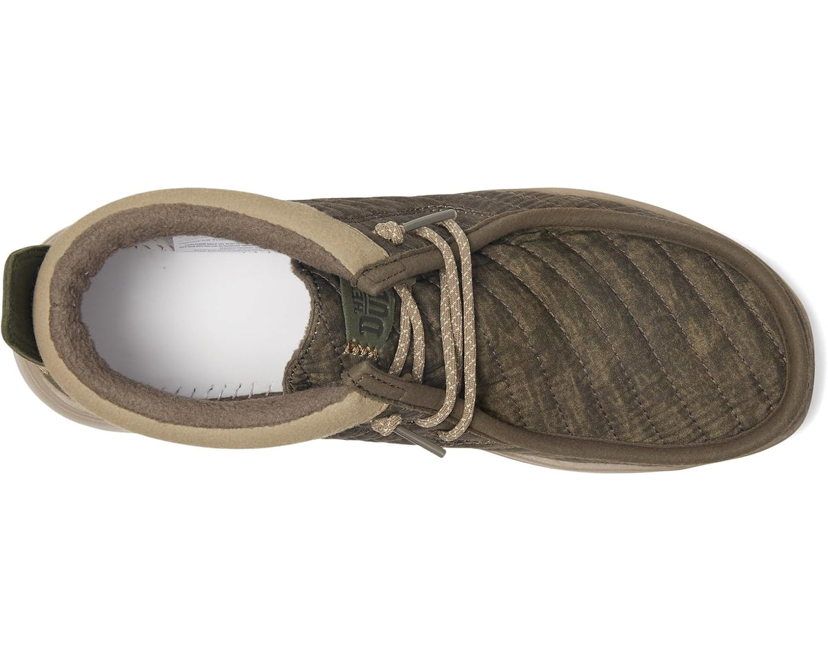 Men's mid-top lace-up boot, side view: cushioned lining and dark brown quilted upper