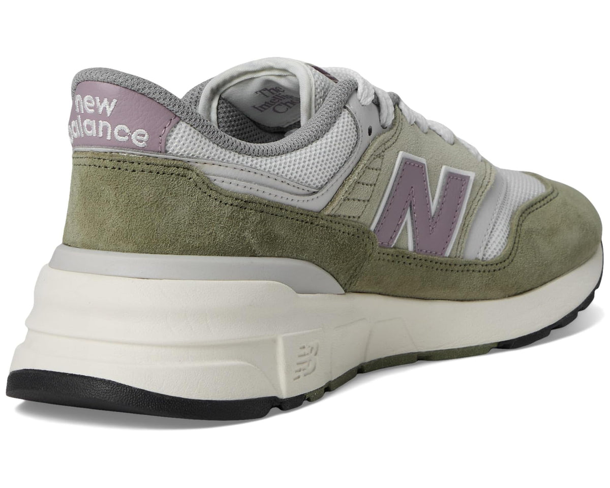 Unisex New Balance 997R heel view with gray lining, olive suede, and logo branding