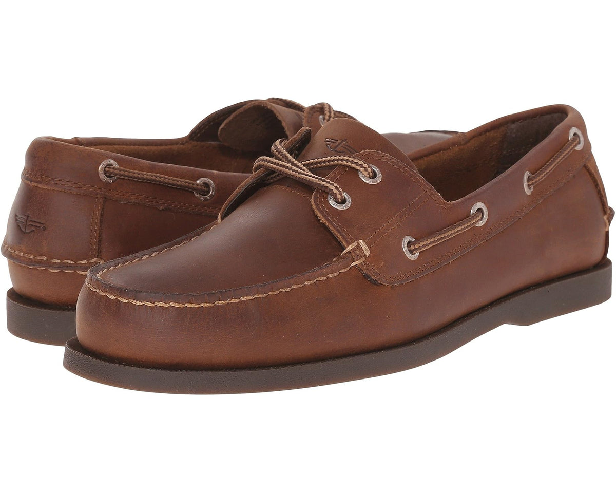Rust-brown men's leather boat shoe, lace-up eyelets and moc toe