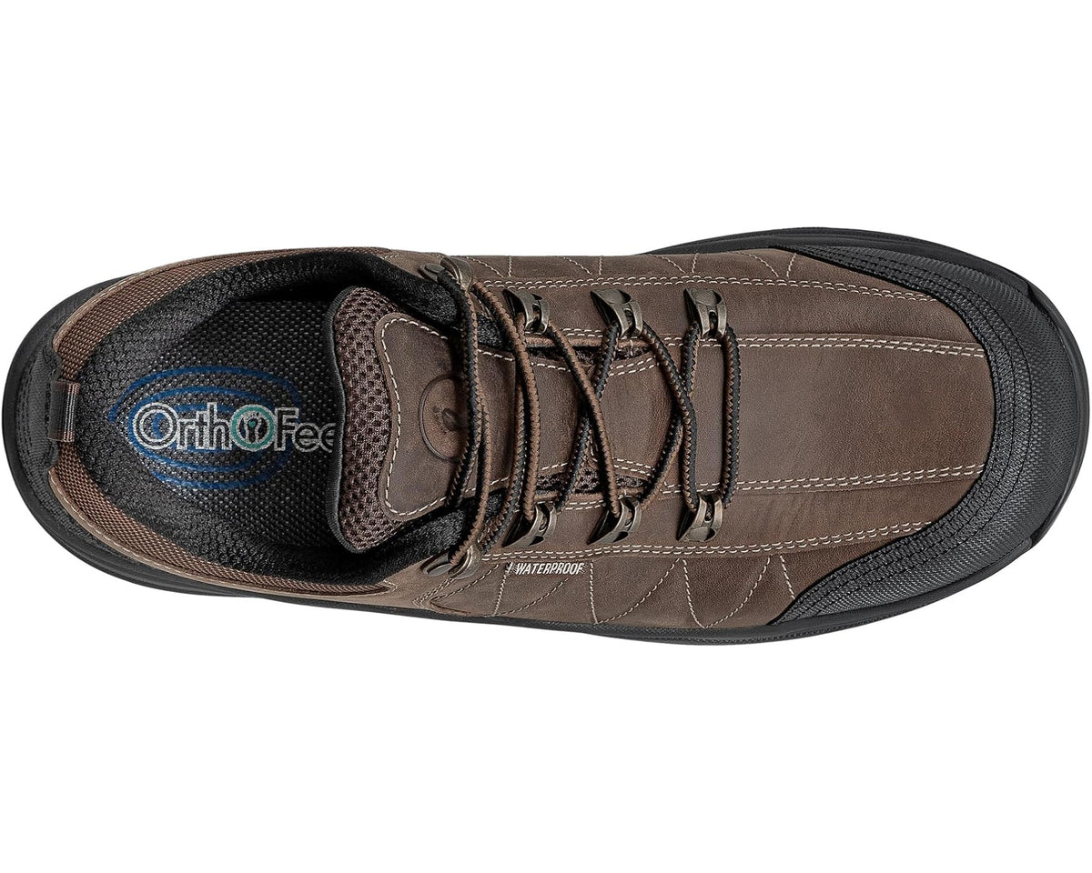 Orthofeet brown lace-up shoe with padded tongue, black lining, and tread sole