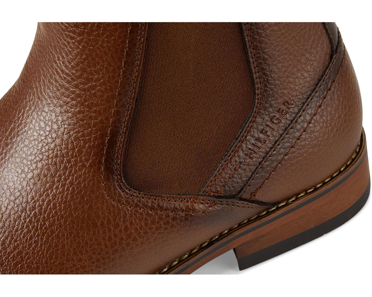Cognac leather chelsea boot close-up of elastic gore and edge stitching